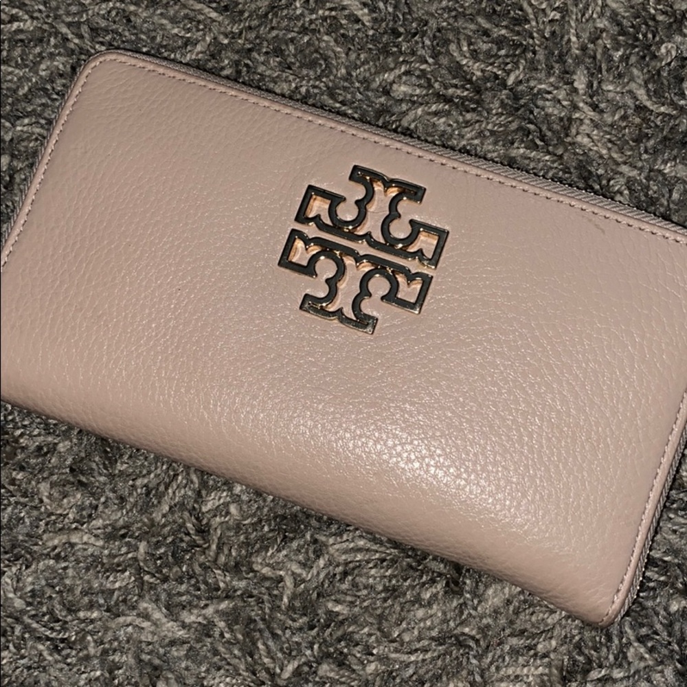 Tory Burch Wallet